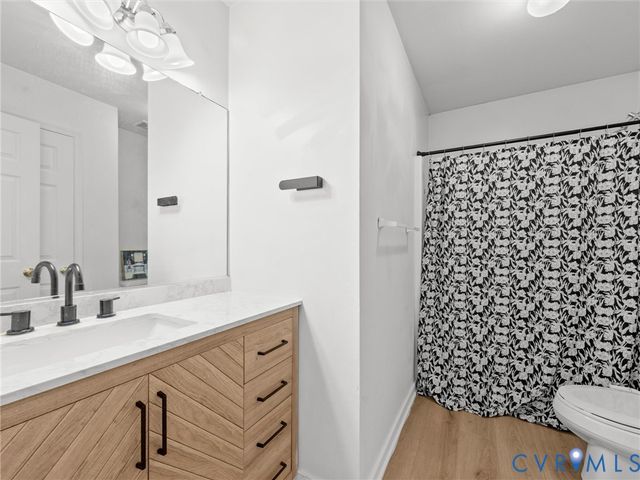 9512 Craigs Mill Dr, Glen Allen, VA 23060