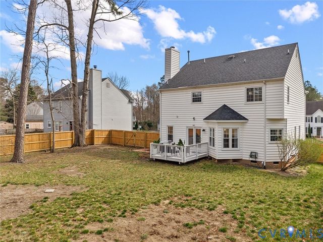 9512 Craigs Mill Dr, Glen Allen, VA 23060