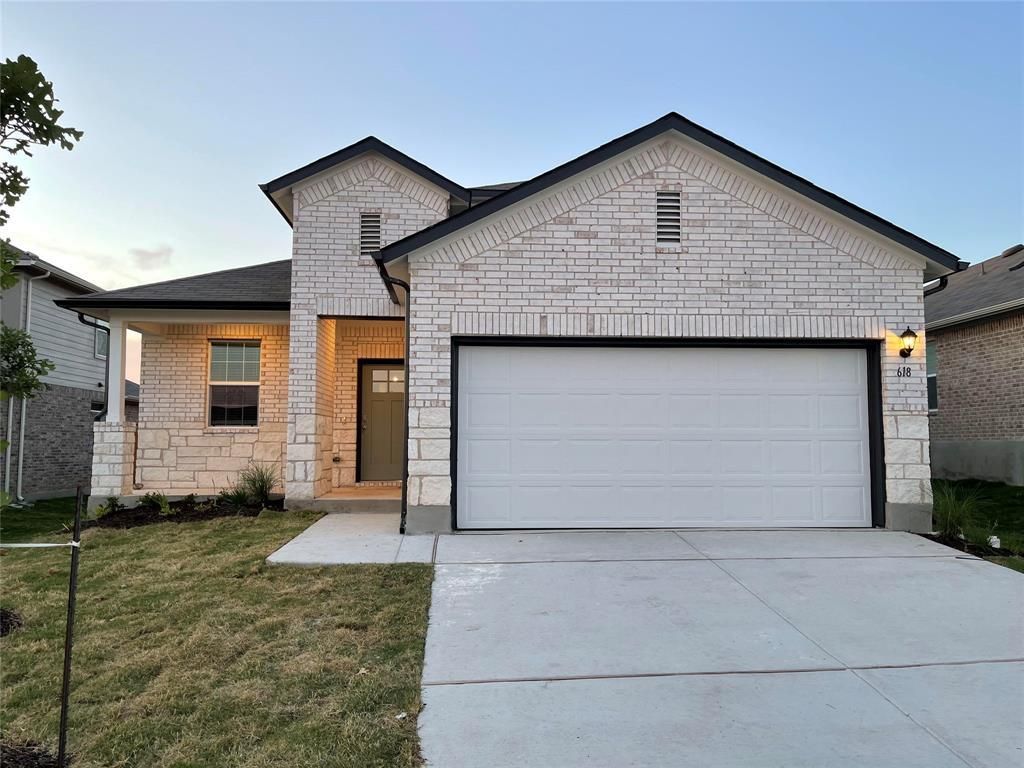 618 Golden Grove PKWY, San Marcos, TX 78666