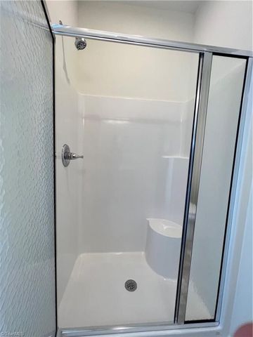 2607 Pennoak Way J, Greensboro, NC 27407