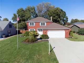 18294 Drake Road, Strongsville, OH 44136