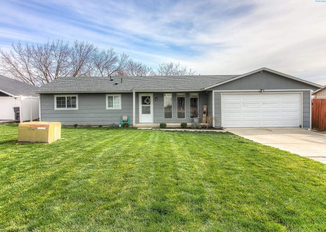 213 S 76th Avenue, Yakima, WA 98908