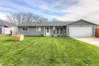 213 S 76th Avenue, Yakima, WA 98908