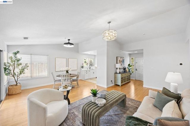 3877 Silver Oaks Way, Livermore, CA 94550