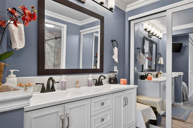 8135 E Phillips Circle, Centennial, CO 80112