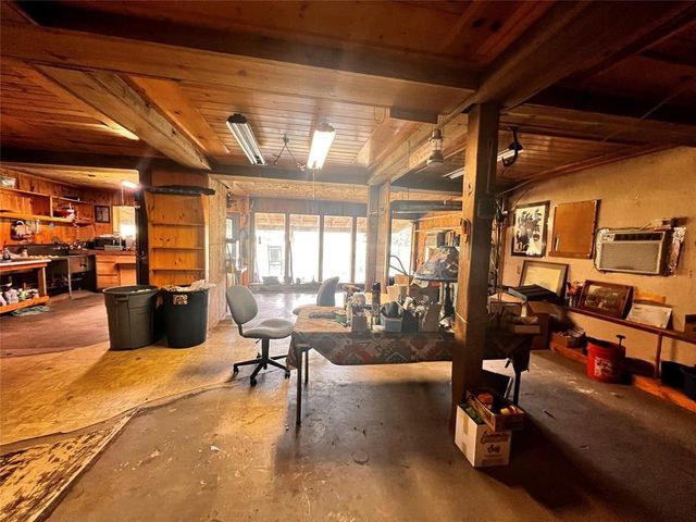 128 Wood Haven, Livingston, TX 77351