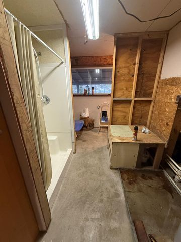 128 Wood Haven, Livingston, TX 77351