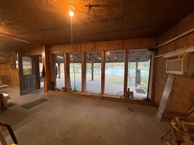 128 Wood Haven, Livingston, TX 77351