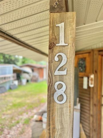 128 Wood Haven, Livingston, TX 77351