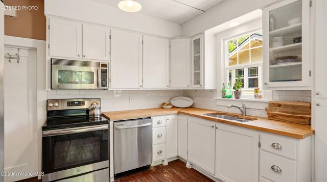 730 N 3rd ST, Coeur D'alene, ID 83814