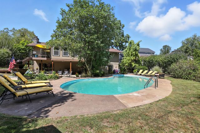 941 Clubview Boulevard S, Columbus, OH 43235