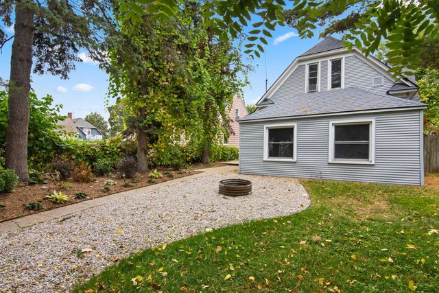 1024 W Front Street, Traverse City, MI 49684