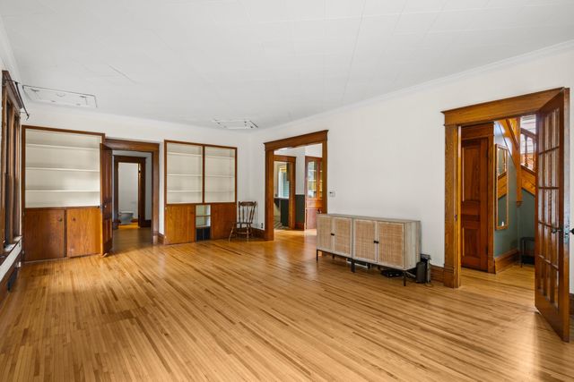 1024 W Front Street, Traverse City, MI 49684