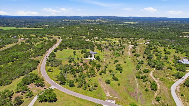 623 Whiskey TRL, Blanco, TX 78606