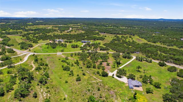 623 Whiskey TRL, Blanco, TX 78606