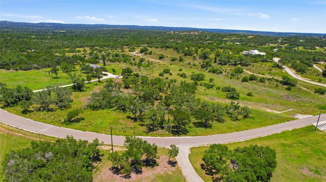 623 Whiskey TRL, Blanco, TX 78606