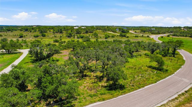 623 Whiskey TRL, Blanco, TX 78606