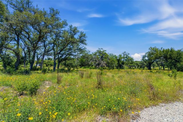 623 Whiskey TRL, Blanco, TX 78606