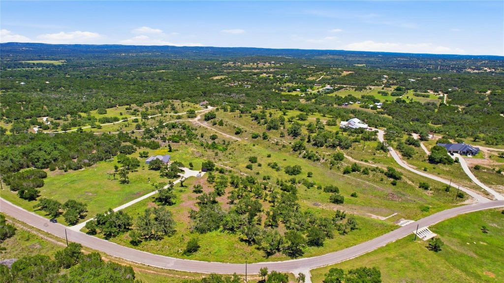 623 Whiskey TRL, Blanco, TX 78606