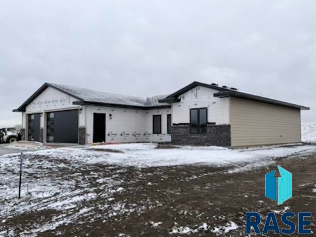 603 Mill Pond Rd Road, Rock Rapids, IA 51246