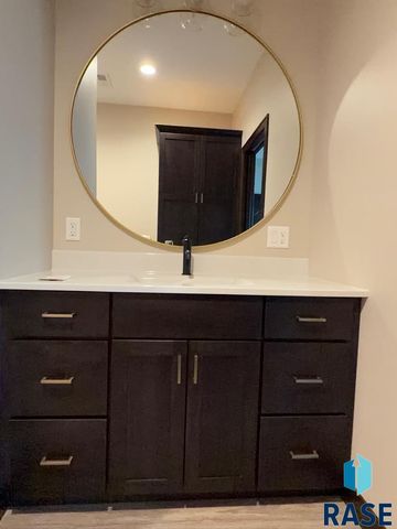 603 Mill Pond Rd Road, Rock Rapids, IA 51246