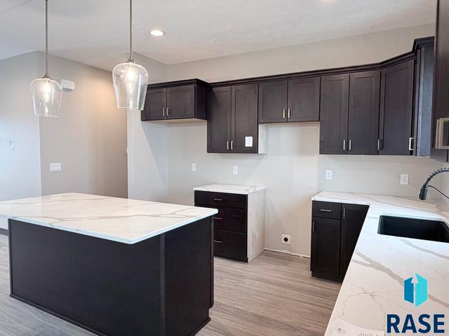 603 Mill Pond Rd Road, Rock Rapids, IA 51246