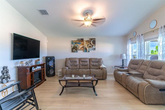 3704 DUSTY MILLER PLACE, Haines City, FL 33844