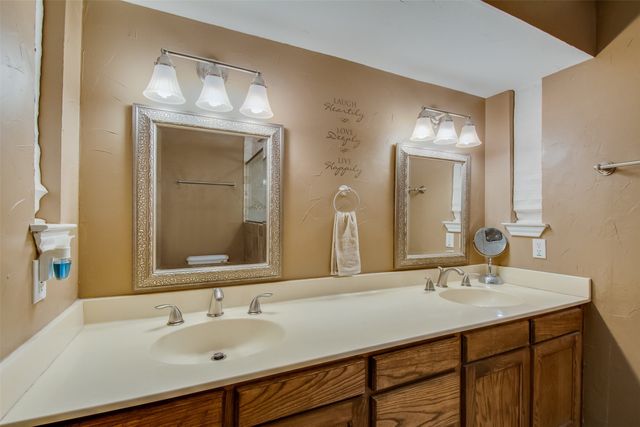 5718 Sagebrush Trail, Arlington, TX 76017