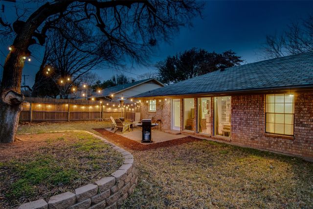 5718 Sagebrush Trail, Arlington, TX 76017