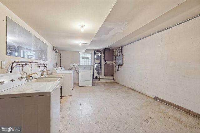 1001 RED LION RD, Philadelphia, PA 19115