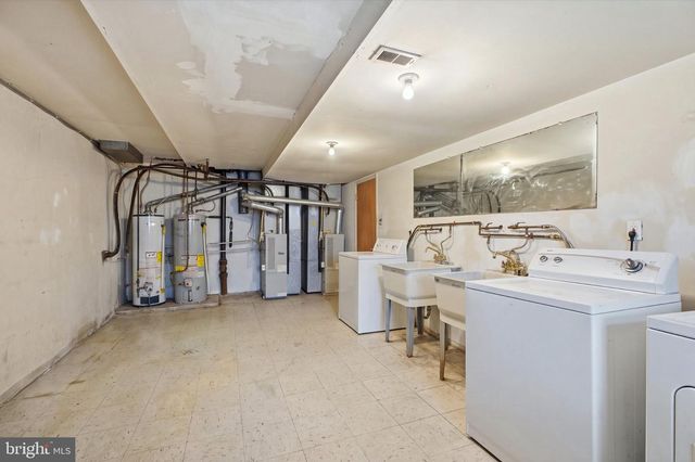 1001 RED LION RD, Philadelphia, PA 19115