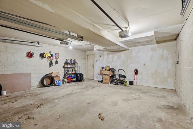 1001 RED LION RD, Philadelphia, PA 19115