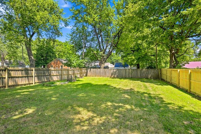 1113 E Washita Street, Springfield, MO 65807