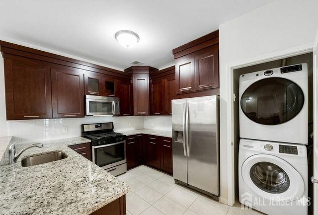 102 E Elizabeth Avenue E 412, Linden, NJ 07036