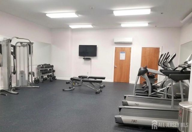 102 E Elizabeth Avenue E 412, Linden, NJ 07036