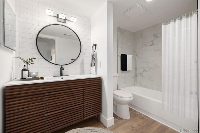 2929 W Floyd Avenue 201, Denver, CO 80236