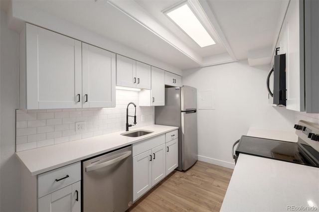 2929 W Floyd Avenue 201, Denver, CO 80236