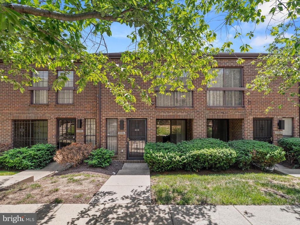 1806 BRYANT STREET # 1806, Washington, DC 20018