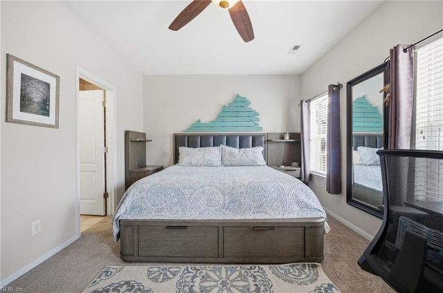 237 Breccia LN, Virginia Beach, VA 23462