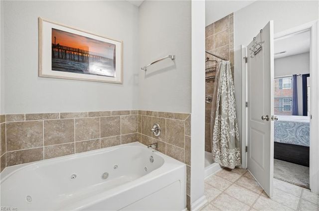 237 Breccia LN, Virginia Beach, VA 23462