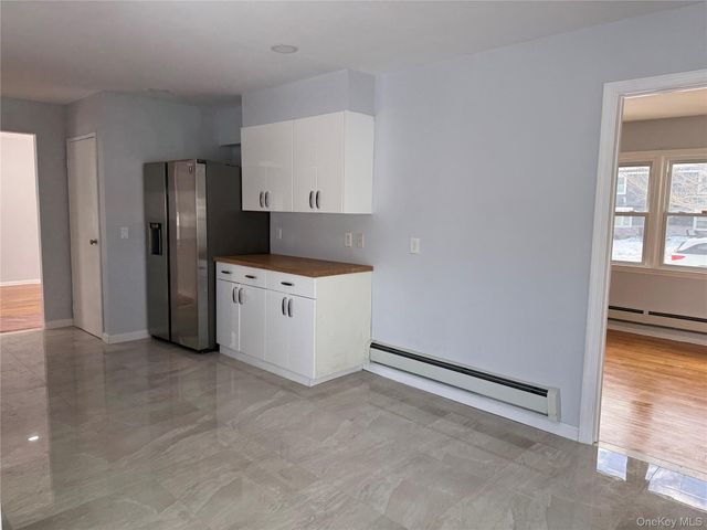 7 Ramsey Road, Plainview, NY 11803