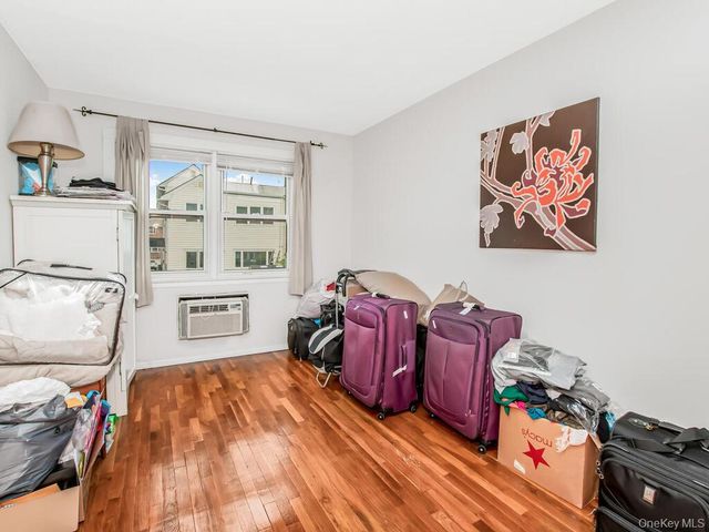 24021 68th Avenue 10, Little Neck, NY 11362