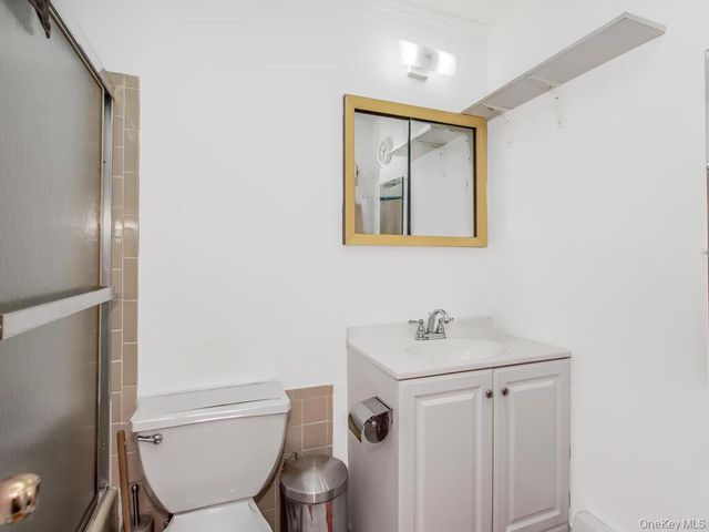 24021 68th Avenue 10, Little Neck, NY 11362