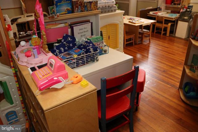 101-11 W MOUNT PLEASANT AVE, Philadelphia, PA 19119