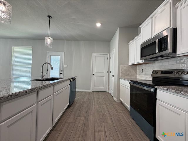 2570 Settlers Oak Drive, Belton, TX 76513