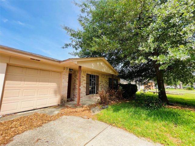 23930 Verngate Drive, Spring, TX 77373