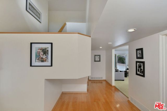 6041 Ellenview Avenue, Woodland Hills, CA 91367