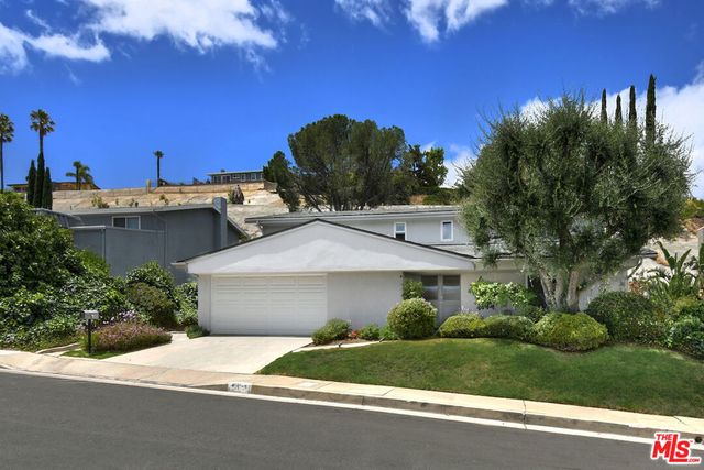 6041 Ellenview Avenue, Woodland Hills, CA 91367