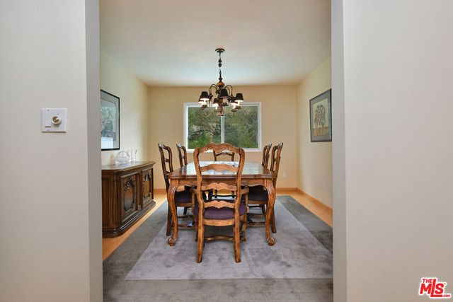 6041 Ellenview Avenue, Woodland Hills, CA 91367