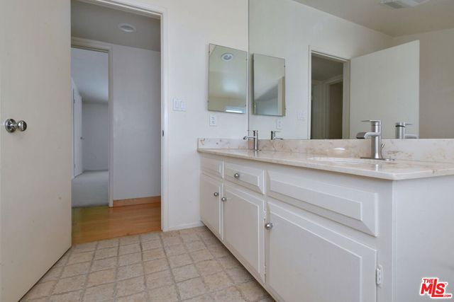 6041 Ellenview Avenue, Woodland Hills, CA 91367